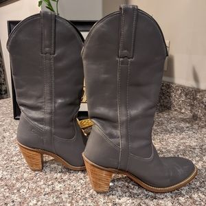 Capezio vintage gray cowboy boots